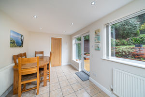 DINING KITCHEN- click for photo gallery